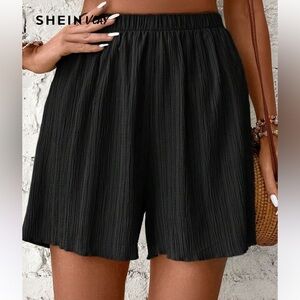 Elegant Black High Waist Women's Shorts